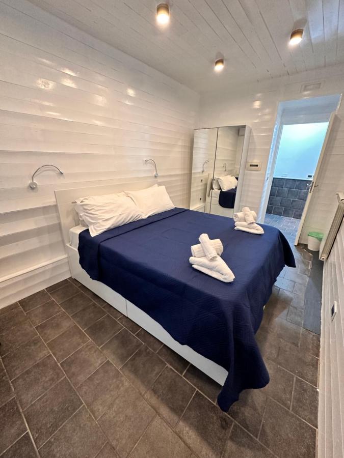 Yacht Club Angioino Hotel Napels Buitenkant foto