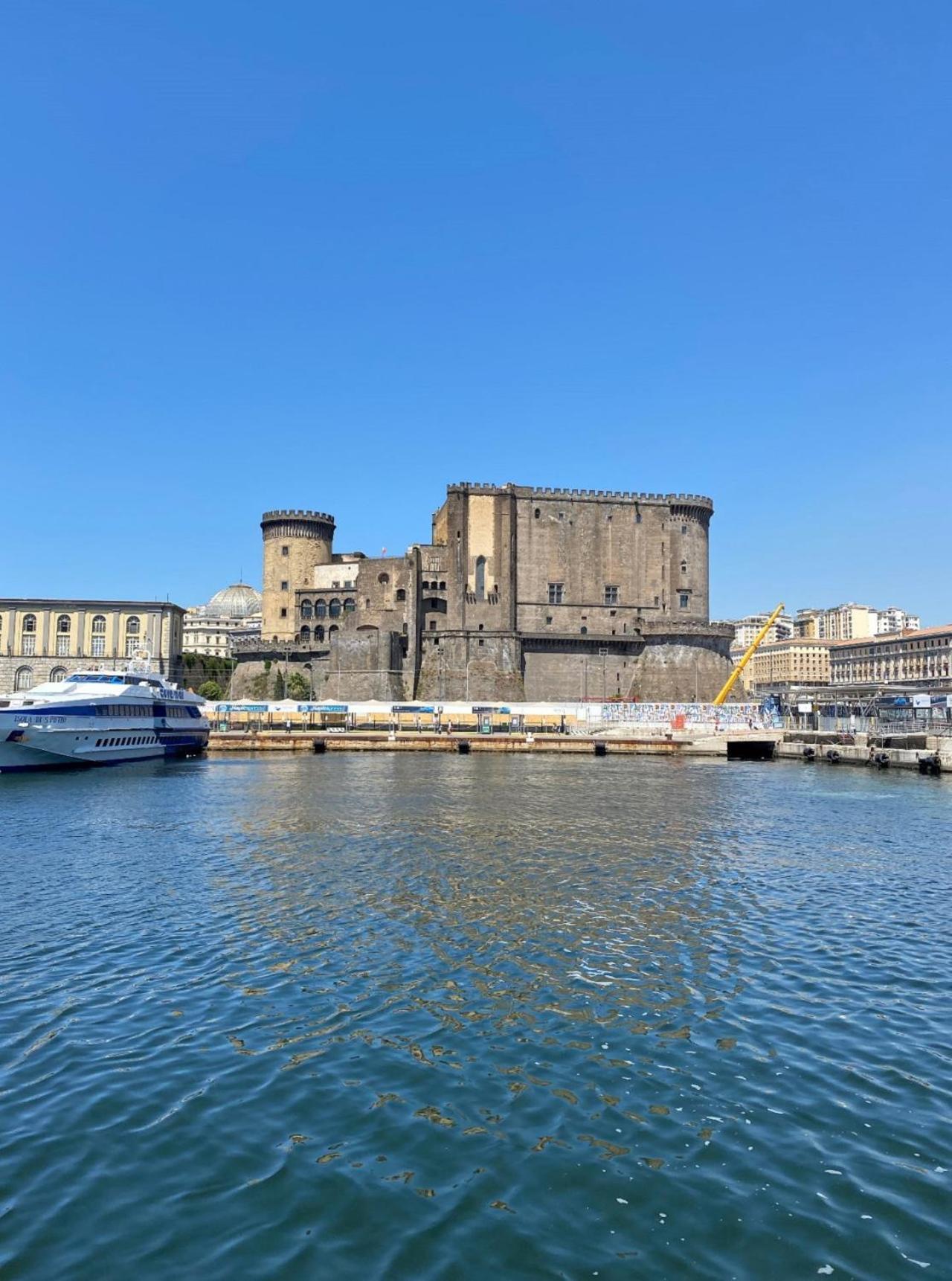 Yacht Club Angioino Hotel Napels Buitenkant foto
